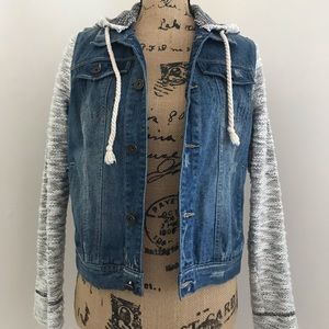 Gentle Fawn Distressed Denim Jacket with cream/black knit sleeves in size Small